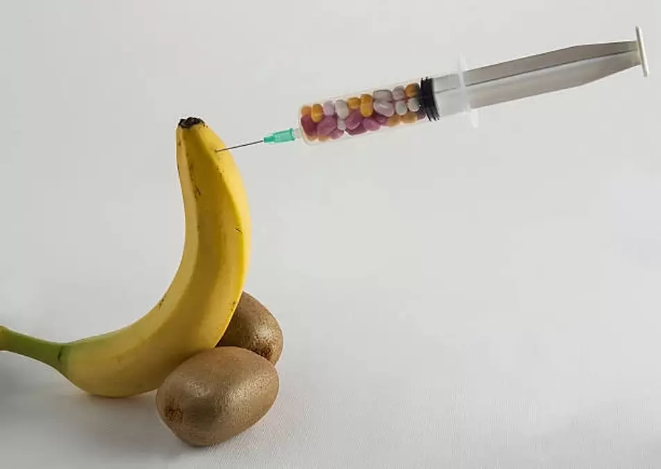 injizierbare Penisvergrößerung am Beispiel einer Banane